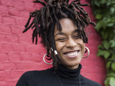 Naomie: "Ik heb zoveel battles, online haattrollen kan ik er echt niet bij hebben"