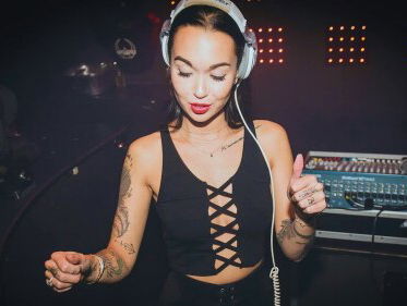 FunX Dance: DJ April Grey