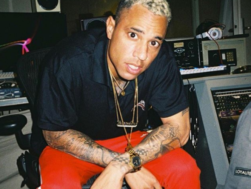 BIZZEY'S NIEUWE TUNE 'JA' IS HET VERVOLG OP DE LINE "DOE IK HET GOED, PAPI?"