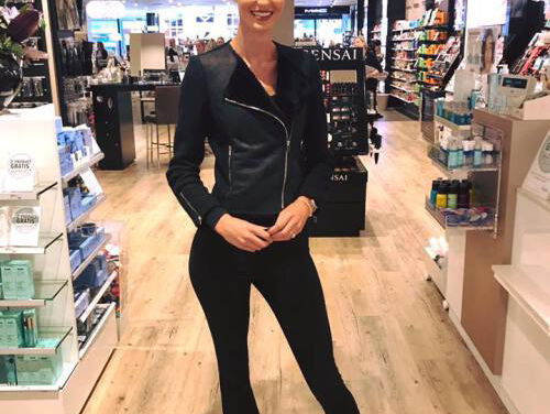 Mirthe staat ineens in finale van Miss World Nederland!