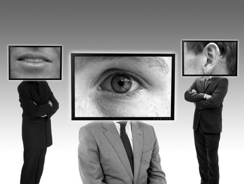 Facebook betaalt jongeren 20 dollar om ze te bespioneren