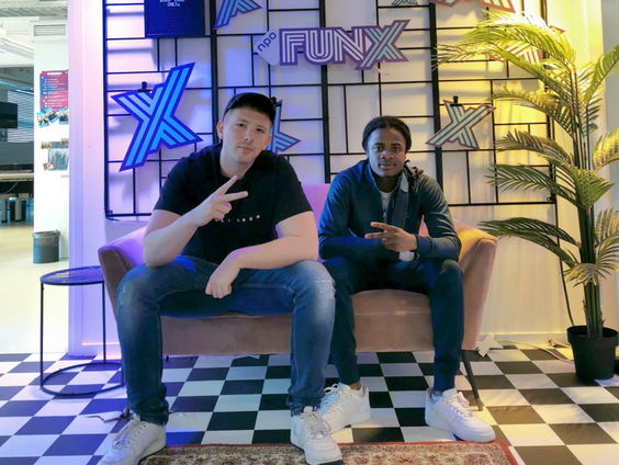 Dit zijn de favo DiXte 1000 tracks van Artist of the Month ATLouis!