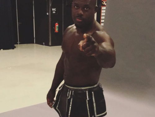 Melvin Manhoef neemt afscheid van zijn kickboks carrière