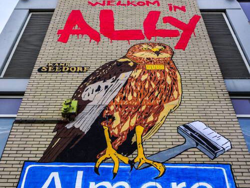 Kamp Seedorf krijgt tegel op Almeerse Walk of Fame!