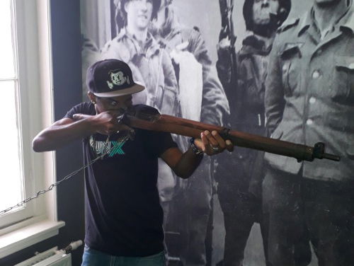 Jeansen goes to war!