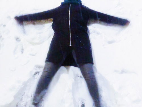 Vinden mensen sneeuw net zo leuk als Shay? Ze zocht het uit!