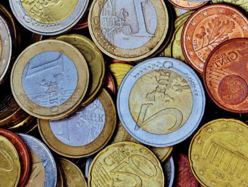 Wat kun je het beste met vakantiegeld doen?