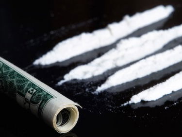 Cindy was op haar 10de al drugsverslaafd! 1/2