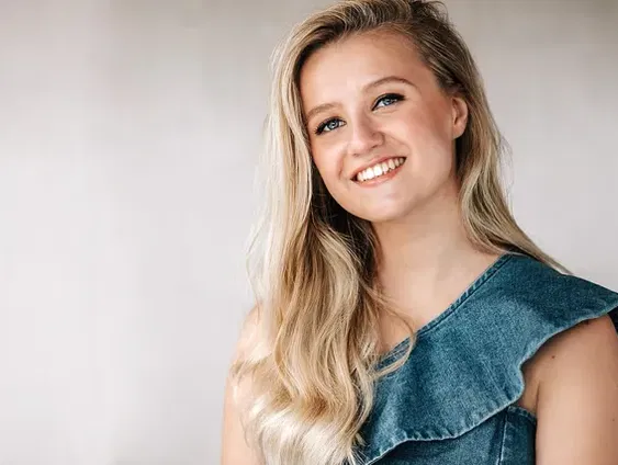 Laura van Kaam heeft het bijzondere liedje 'Little Darling' uitgebracht