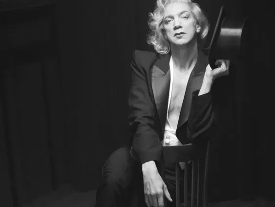 Sven Ratzke over zijn voorstelling Marlene