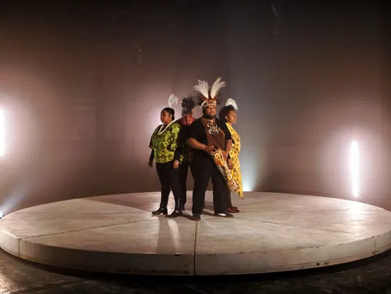 Opera Papoea: Het vaak vergeten verhaal van de Papoea's