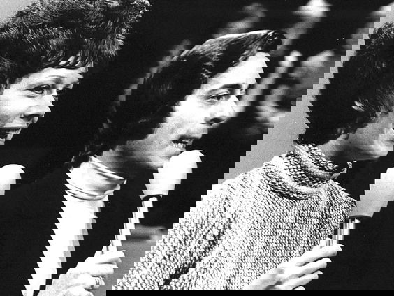 Jan Paparazzi belt met de maker van de documentaire 'De Gert & Hermien Story'