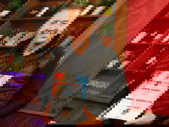 Jannes wint Buma NL Award in de categorie Meest Succesvolle Album Hollands