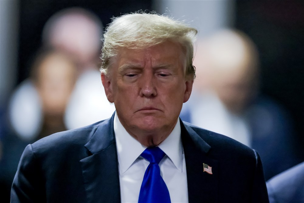 Stand.nl: 'Het is bizar dat Trump na deze veroordeling nog president