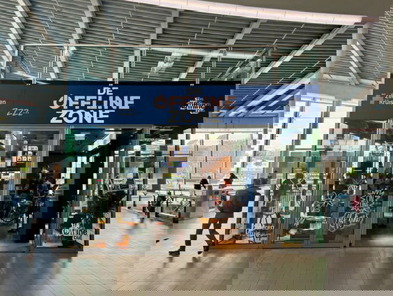 Offline Zone daagt jongeren uit: kun jij nog zonder je telefoon?