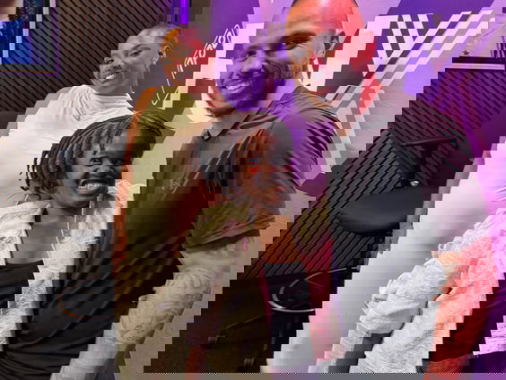 Siamese tweeling Chenelva en Shaneeva (24) beantwoorden de meestgestelde vragen