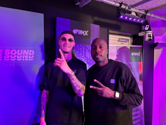 Sluwe Ollie wordt verrast met nominatie voor Next Best FunX Music Award!