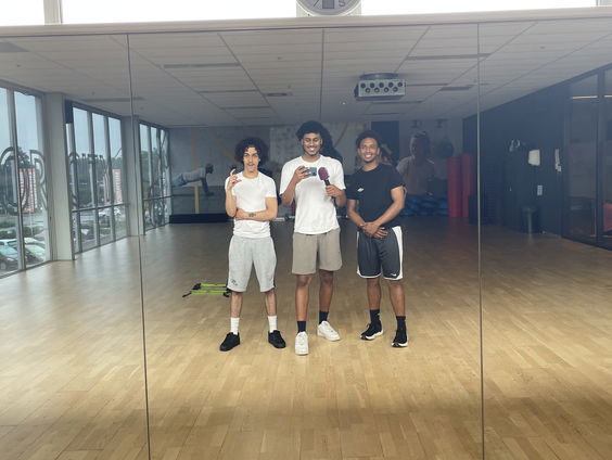 Report: AOTM Djani werkte aan zijn physical en mental health!