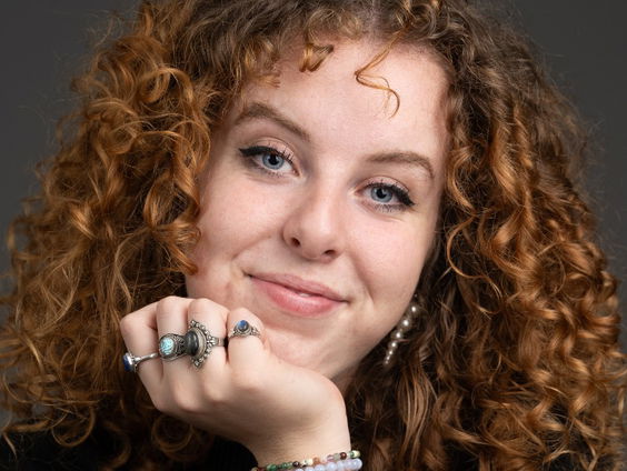 Vanuit de coulissen: Aaike Nortier