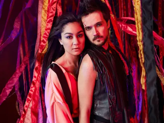 Het gesprek - Melissa Knollenburg en Soumaya Ahouaoui