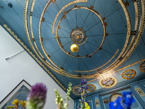 Eise Eisinga Planetarium bestaat 250 jaar