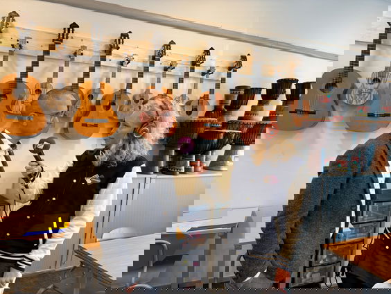 Stembus: Muziekles voor vluchtelingenkinderen