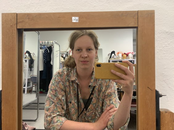 Zangeres Berber Vis is achter de schermen bij de Bayreuther Festspiele