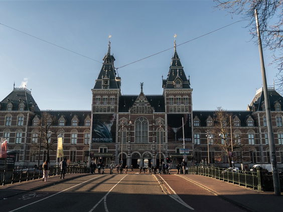 In Amsterdan is de eerste culturele introductie voor MBO'ers