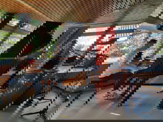 Earbites - zangeres en percussionist Chalina Smit en pianist Dani Brands