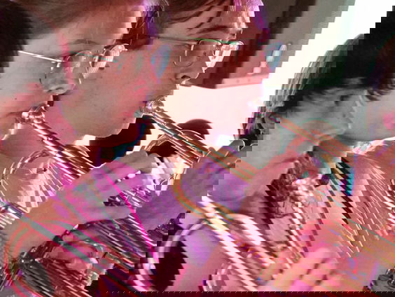 Earbites - Moto TroKo