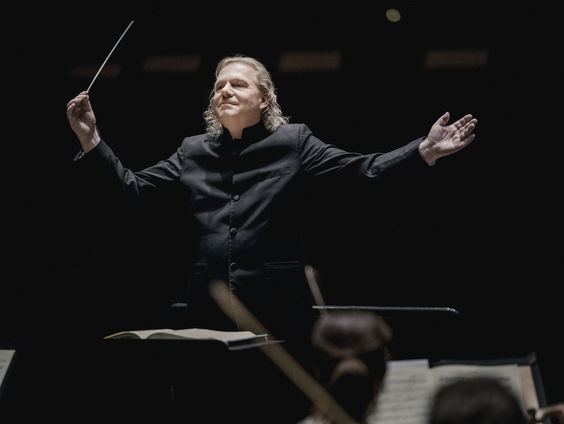 Conrad van Alphen dirigeert Rachmaninov Marathon met Michael Pletnev