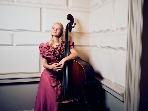 Sasha Witteveen wordt de nieuwe aanvoerder van de bassen bij het Nederlands Philharmonisch