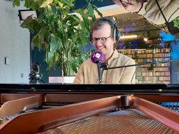 Onder de vleugels van Den Herder: Ludovico Einaudi