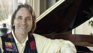 Componist en pianist Erik Huéle over de 'helende'kracht van 432 hertz