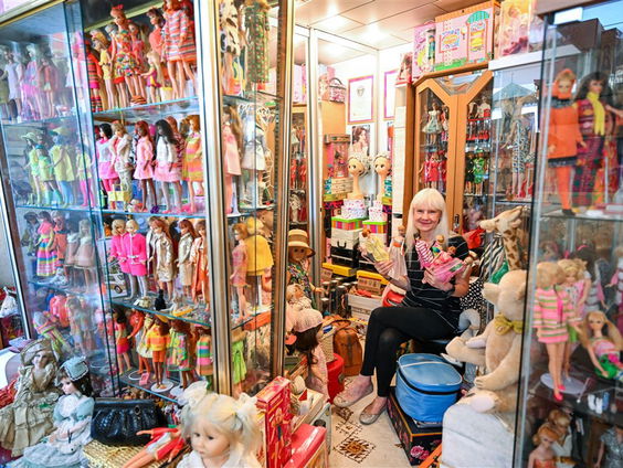 Museumtip: 'Barbie expo: 65 years, Always a doll moment.'