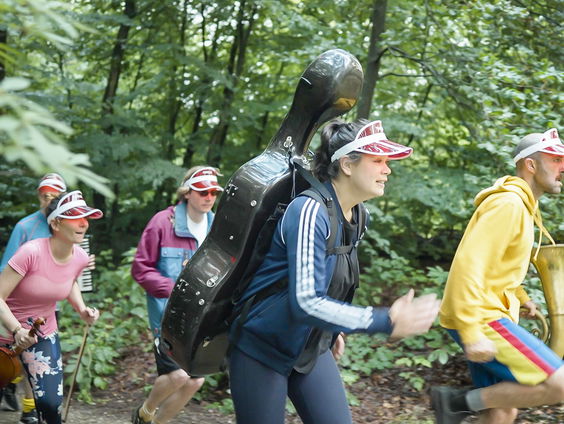 Violist Danna Paternotte over Pynarello's Mahler Marathon