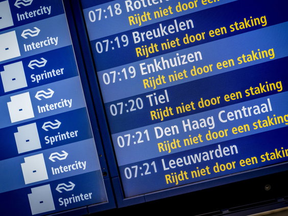 Econoom en journalist Martin Visser legt uit waarom het OV staakt