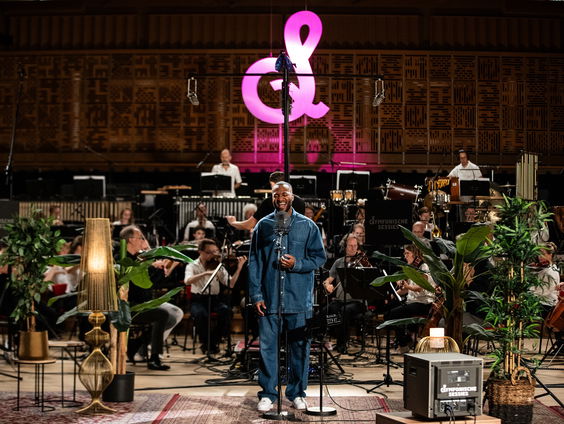 Jayh zingt Volgende Stap