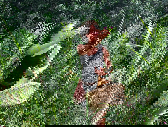 Roos leeft een maand als jager-verzamelaar voor onderzoek