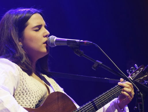 Maak je debuut in een minuut: Amina