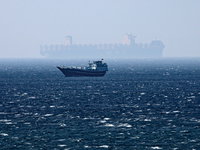 Straat van Hormuz open voor commerciële scheepvaart; wat zijn de gevolgen?