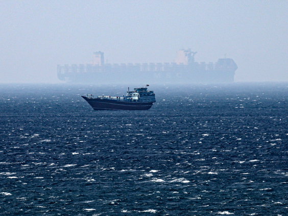 Straat van Hormuz open voor commerciële scheepvaart; wat zijn de gevolgen?