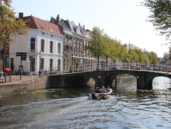 De Kortste Spreekbeurt Leiden