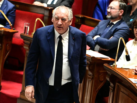 De begrotingscrisis in Frankrijk bereikt nieuw hoogtepunt