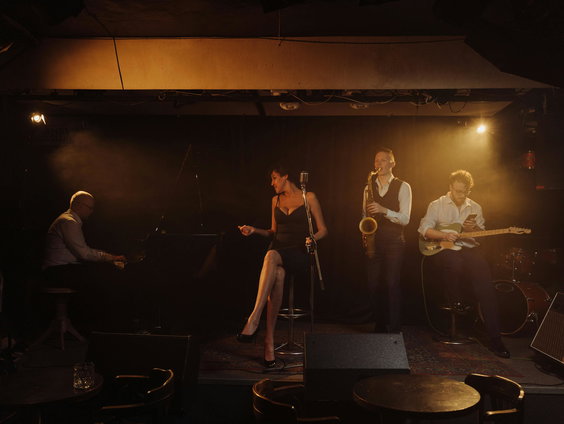 The GrooveBuzz: een band en een gelijknamige stichting
