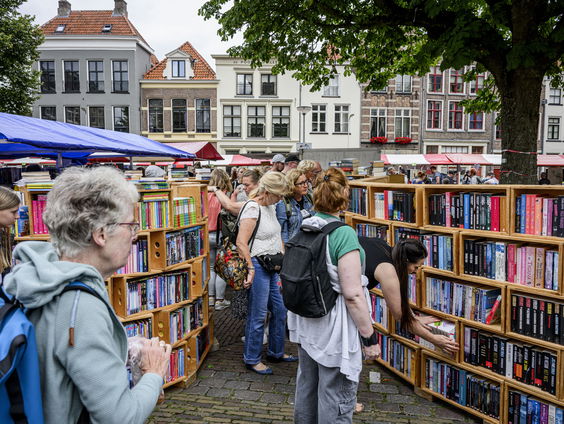 Poezie en de bijbel tijdens Deventer Boekenmarkt