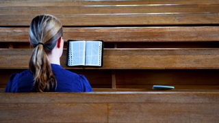 Moet er onderzoek komen naar de schade van de leer van de katholieke kerk o ...