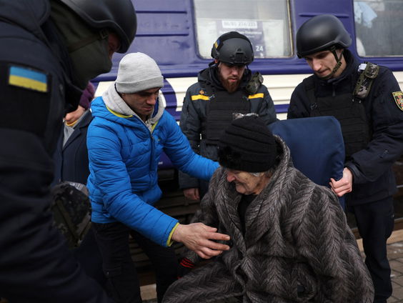 Het front nadert nu ook Pokrovsk in de Donbas