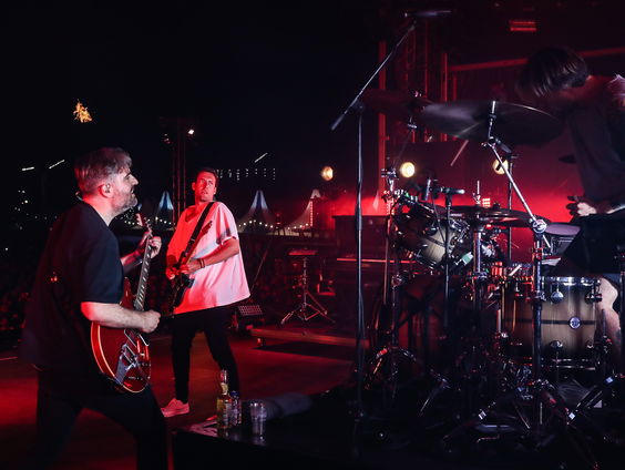 Geld voor Nederlandse artiesten bij fraudeurs beland