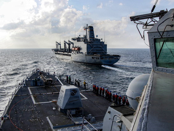 Amerikaanse marine blokkeert Iraanse havens rond de Straat van Hormuz